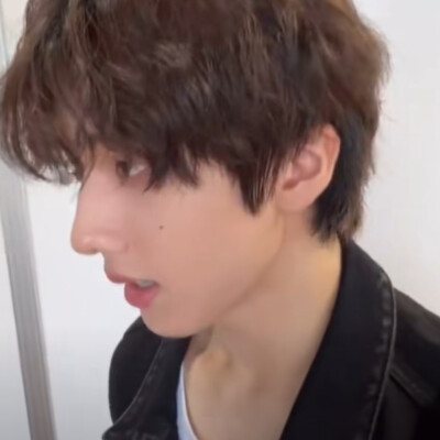 朴志晟