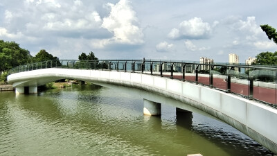 吉安的桥：后河景区内的卧波桥