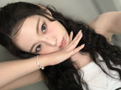 KYUJIN 张圭珍
