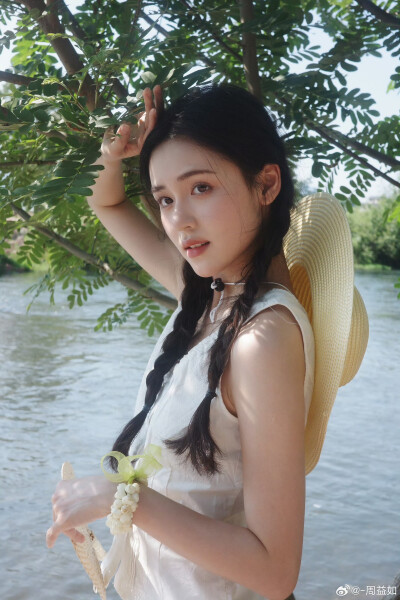 周益如