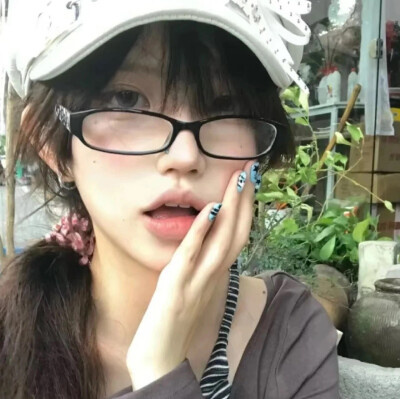 漂亮的眼睛應該流幸福的眼淚