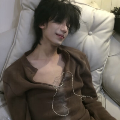 忧郁天使
