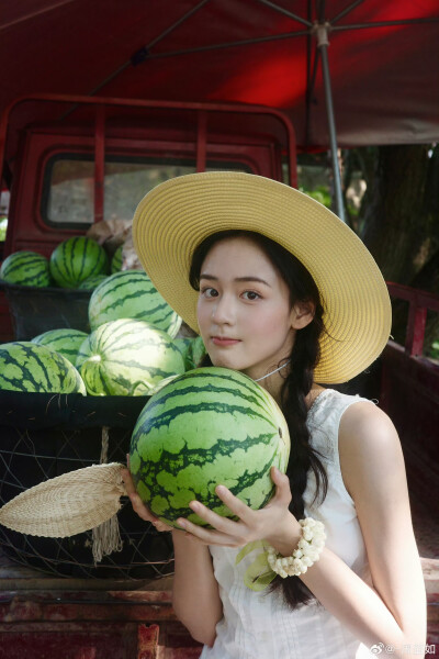 周益如