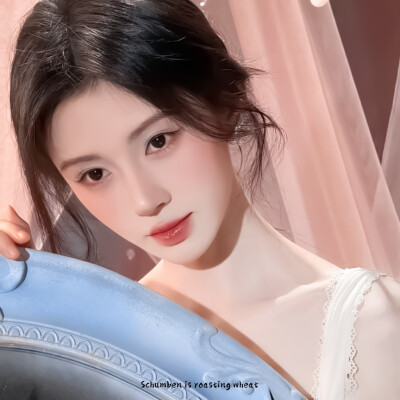 鞠婧祎