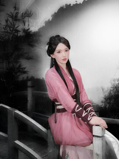 故事鮮豔