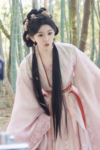 锦月如歌 少女穆红锦