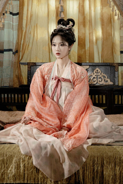 卿卿婉婉枕上时 姜晓婉