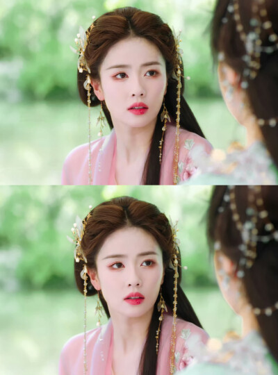 临江仙｜花如月｜白鹿
cr：枝上羊桃