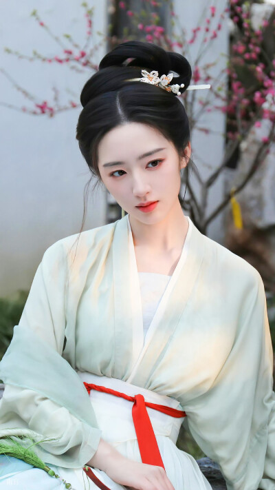 邓恩熙