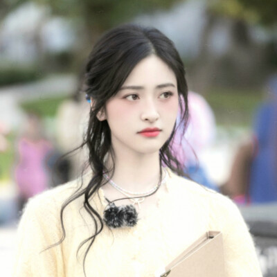 '陪你度过漫长岁月（Les longues années”