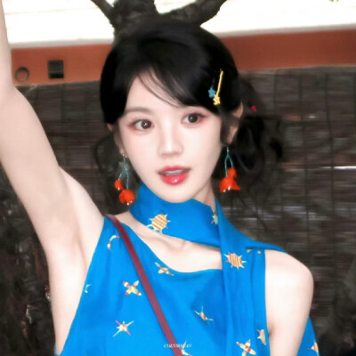 田曦薇