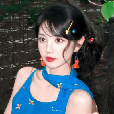 田曦薇