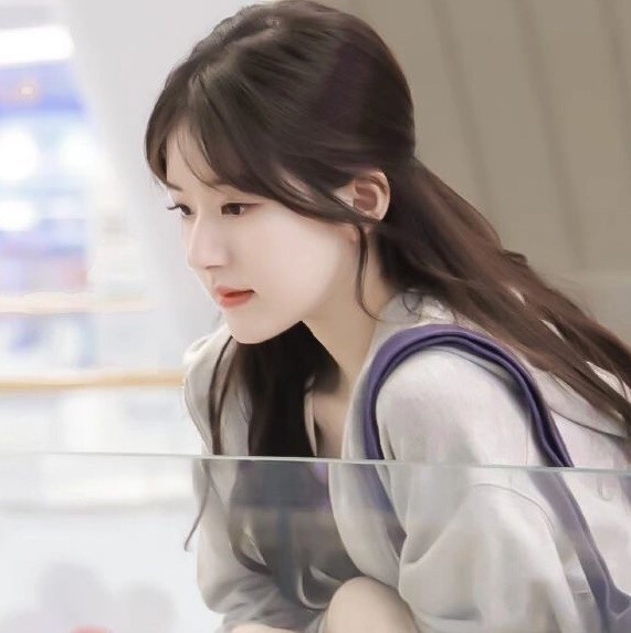 赵露思头像壁纸