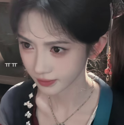 鞠婧祎