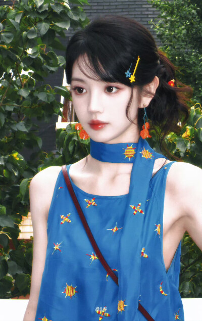 田曦薇