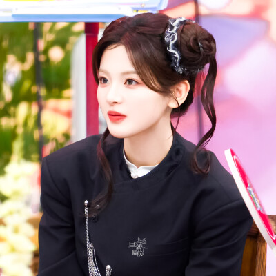 杨超越