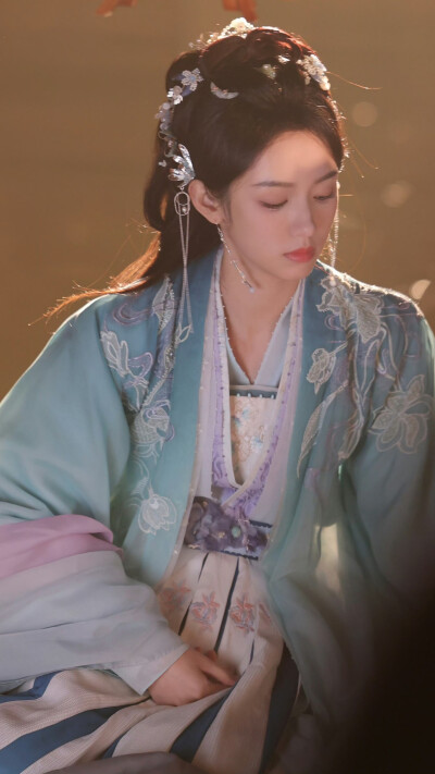 锦月如歌 禾晏 周也