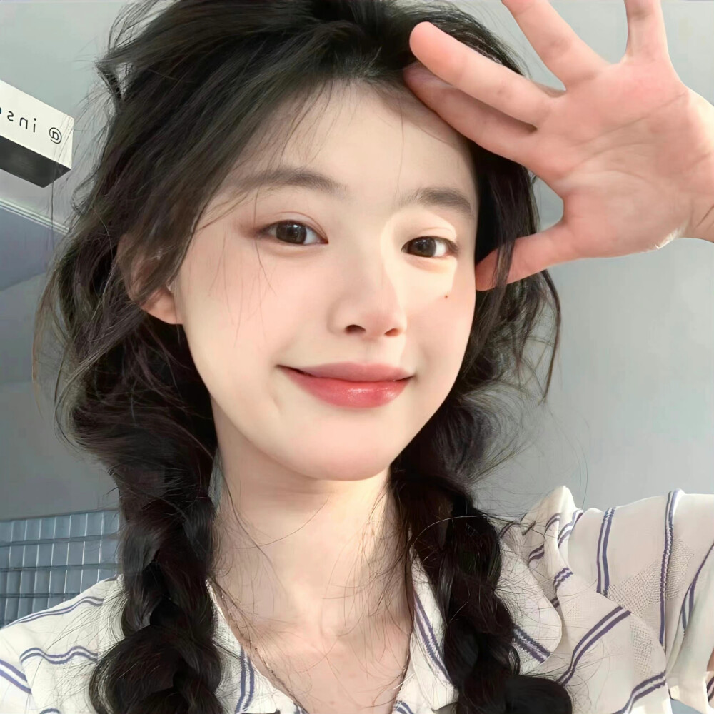 ins风优质女生头像