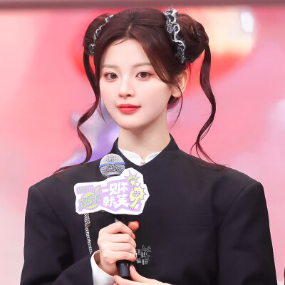 杨超越
