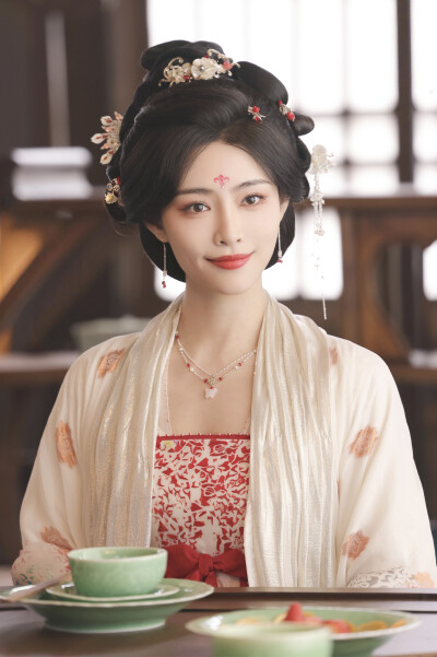 锦月如歌 花游仙