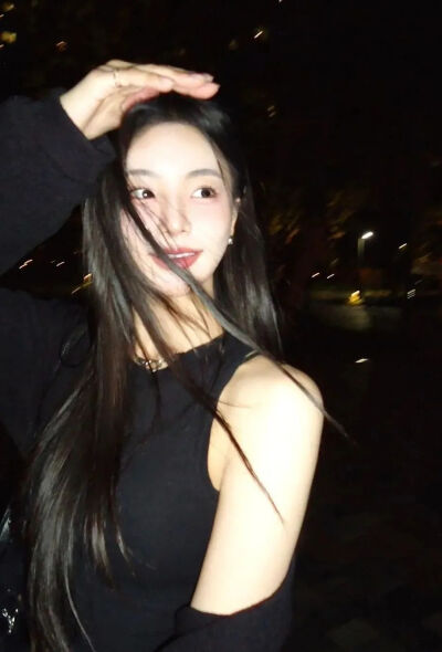 女头