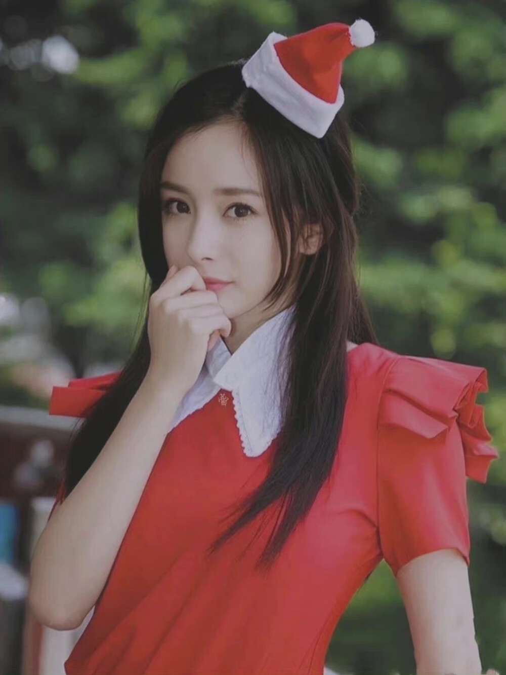 杨幂头像壁纸表情包