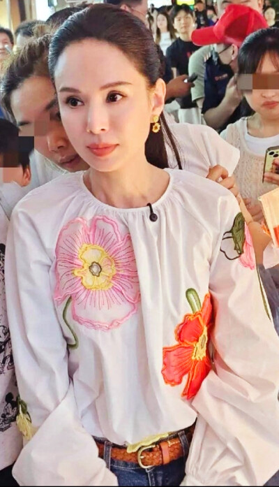 李若彤