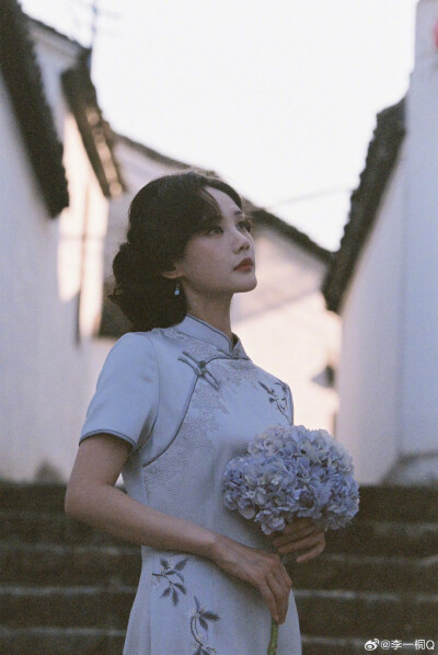 李一桐
