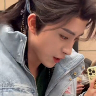 传说中痴心的眼泪会倾城