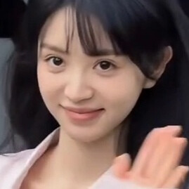 vv这个萌