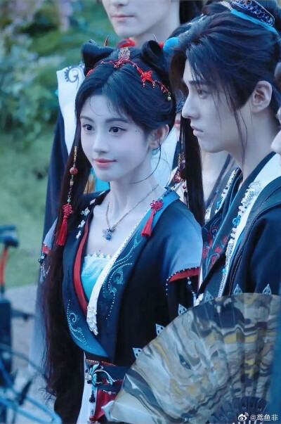 鞠婧祎