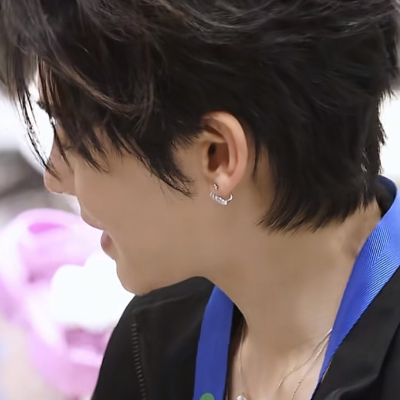 我爱你苍凉双眼留有余温