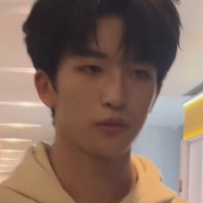 冷脸