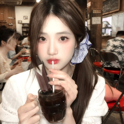 잠 못 드는 밤에 Sleepless Night (失眠的夜)：