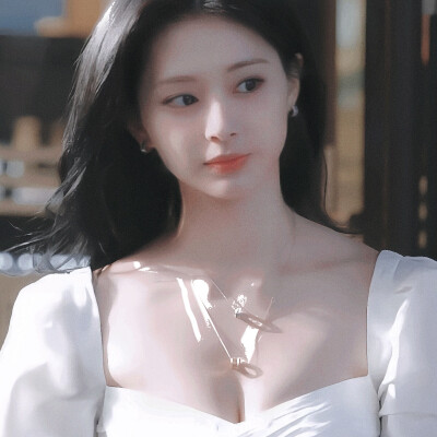 
终于理解你的冷漠直到我起床看到微信消息另一个人莫名其妙的分享欲却下意识退了出去原来我对不喜欢的人也这样