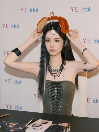 周也
