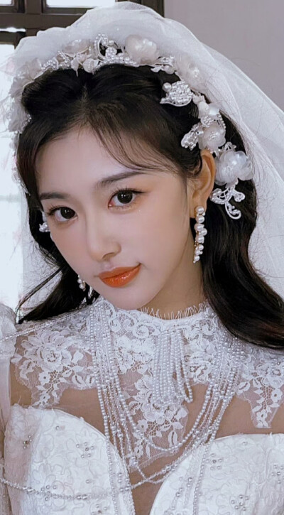 孔雪儿