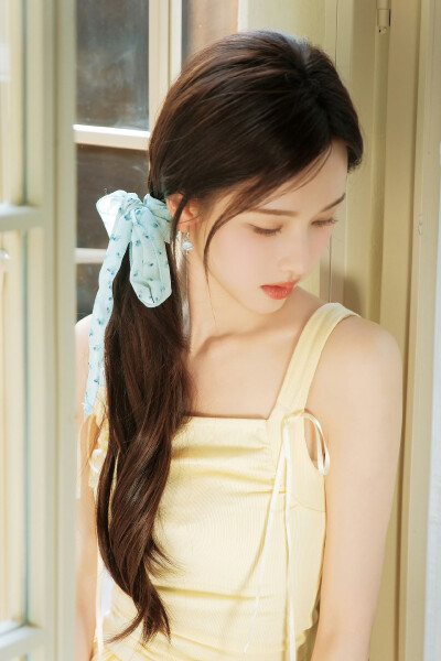 陈都灵