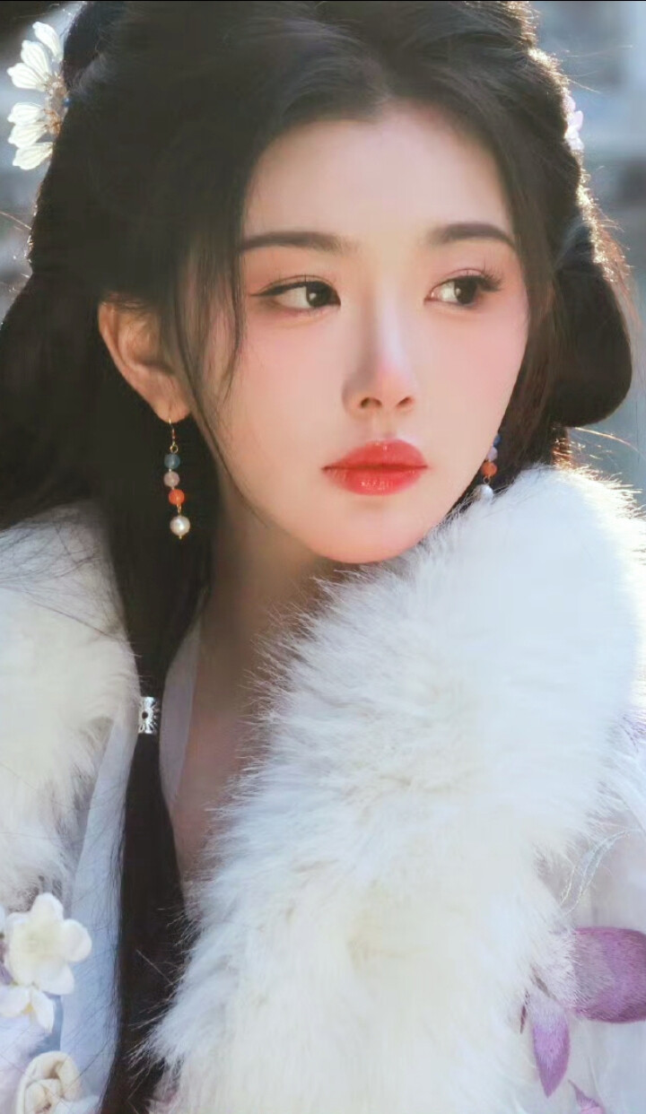 孔雪儿