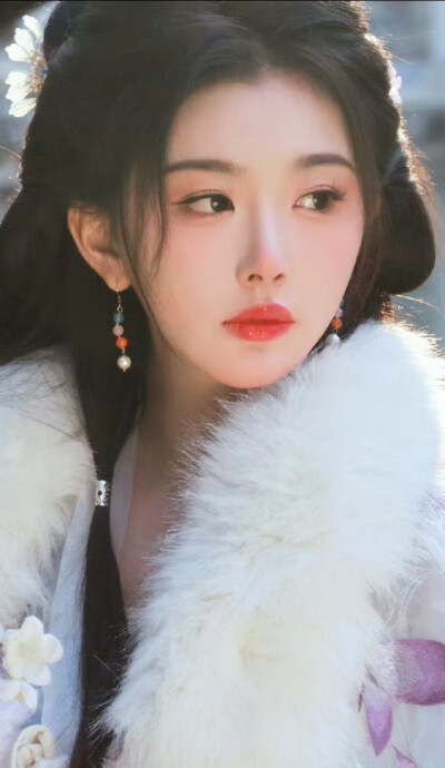 孔雪儿