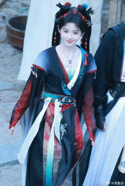 鞠婧祎