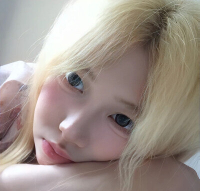 女头
