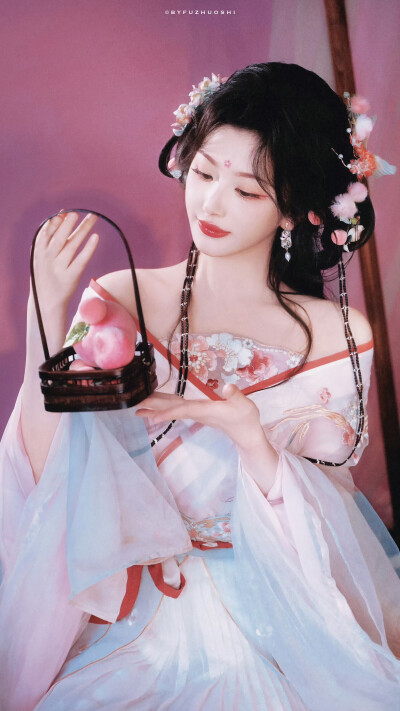 孔雪儿