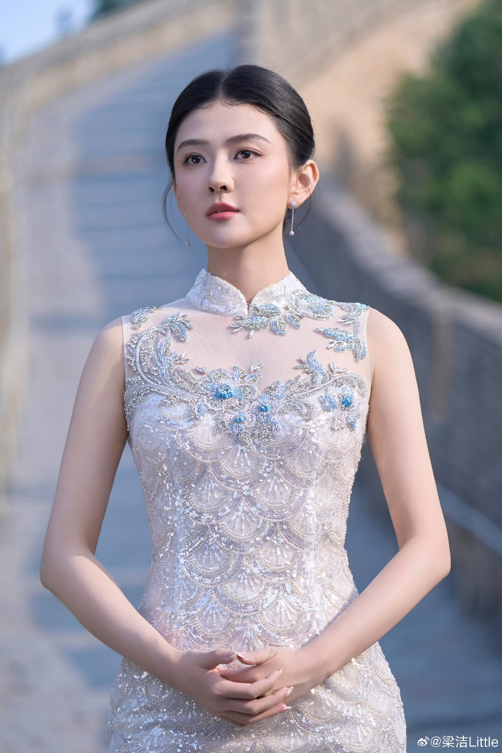 梁洁