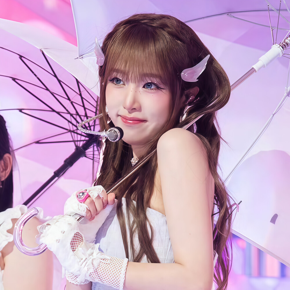 YENA崔叡娜可二改
已修复