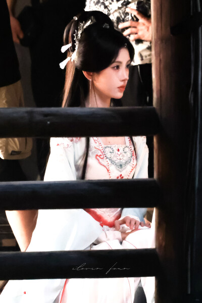 鞠婧祎来战