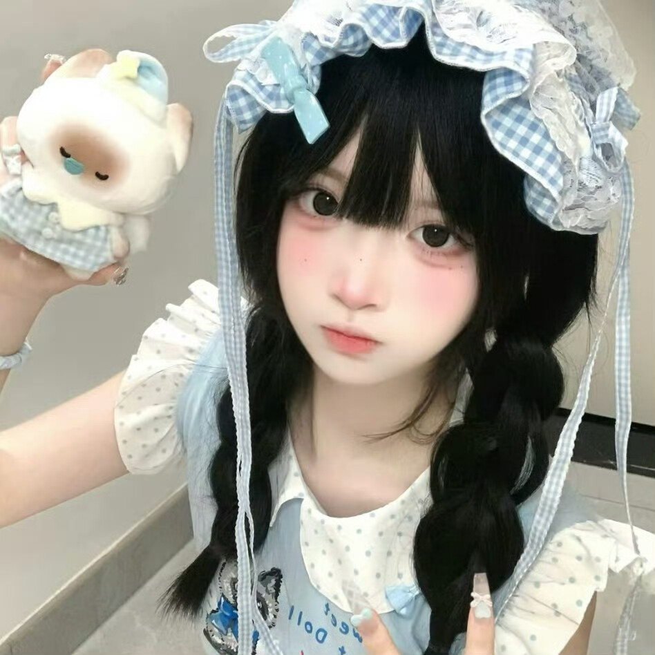 ❤️巴卡茶旅❤️＃生命力女生头像 ​​​＃Wechat氛围感女头＃夏日头像＃自由感＃自然系＃蝴蝶女孩头像＃艺术感头像＃胶片感头像＃复古＃棕色系