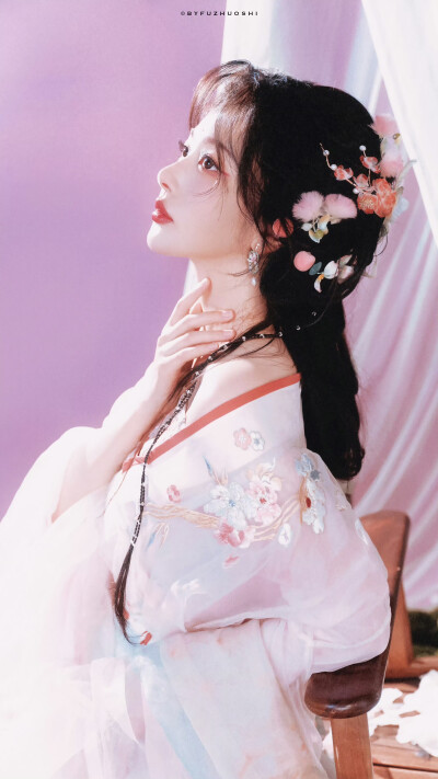 孔雪儿