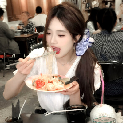 잠 못 드는 밤에 Sleepless Night (失眠的夜)：