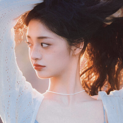 周洁琼头像壁纸